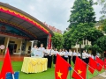 Trường THCS Tân Quang tổ chức Quyên góp ủng hộ đồng bào bị ảnh hưởng do lũ lụt.